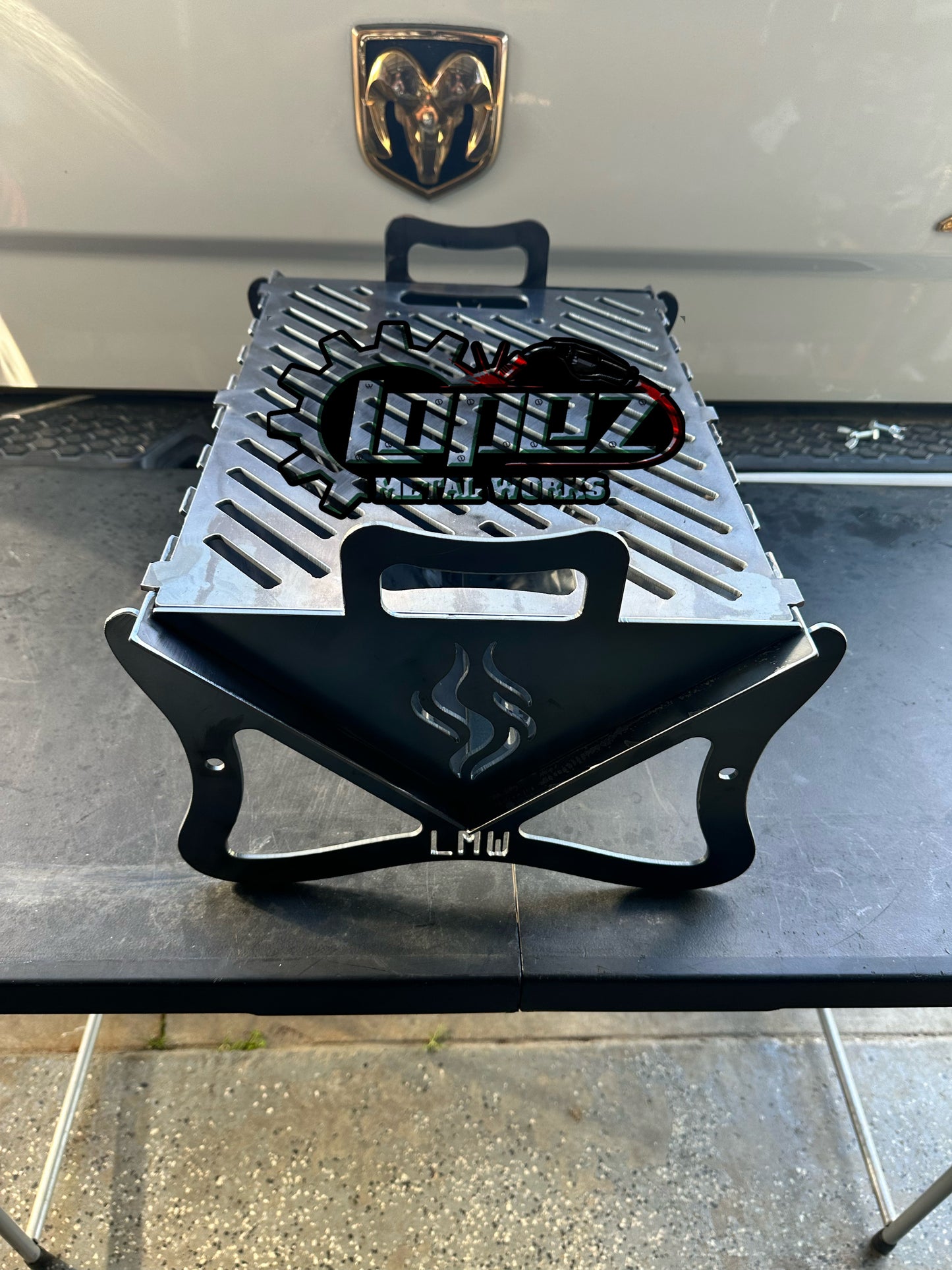 Portable Grill/Fire Pit Collapsible